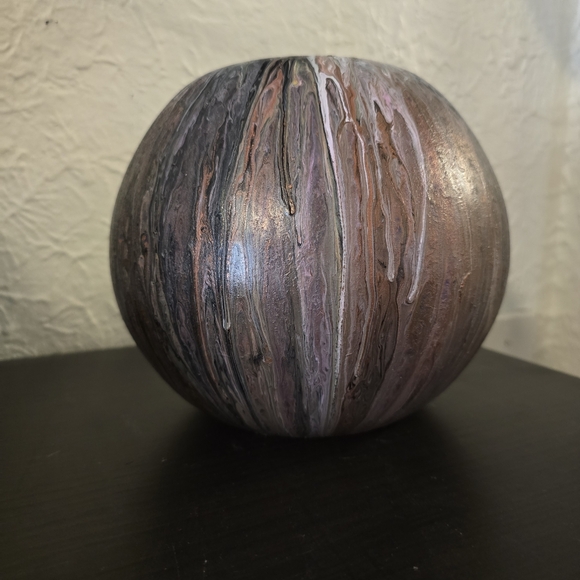 HANDCRAFTED Upcycled Glass Artwork HANDPAINTED Tabletop ART Decor Round Vase - Picture 11 of 17